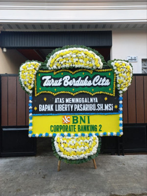 Papan Bunga Duka di Sukabares