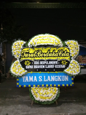 Papan Bunga Duka di Sukabares